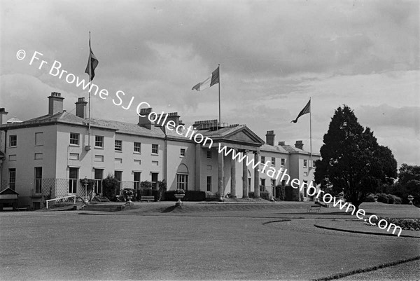 ARAS AN UACHTARAIN HOUSE FROM S W